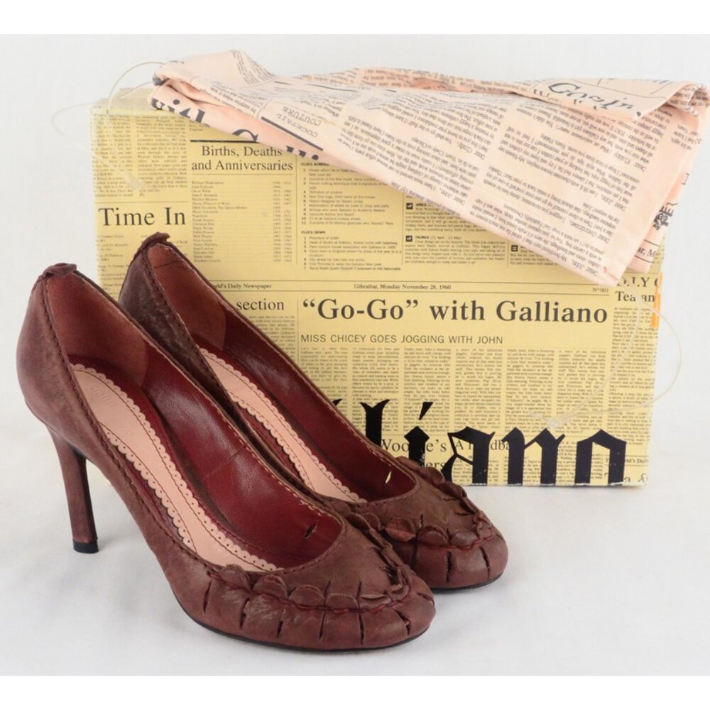 JOHN GALLIANO SHOES PUMPS DISTRESSED LEATHER SCALLOPED sz 36.5 / 6.5